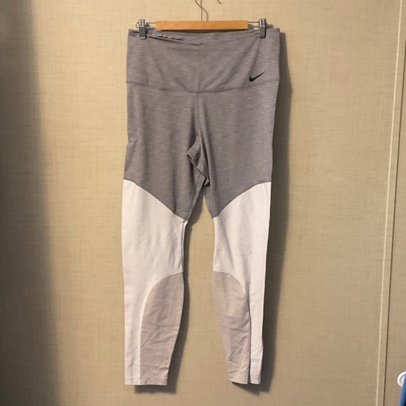 Nike Kids Two-Tone Gray Leggings - Picture 1 of 5